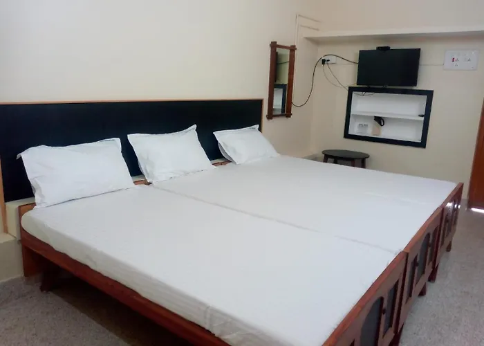 Sri Kumaran Lodge & Hall
